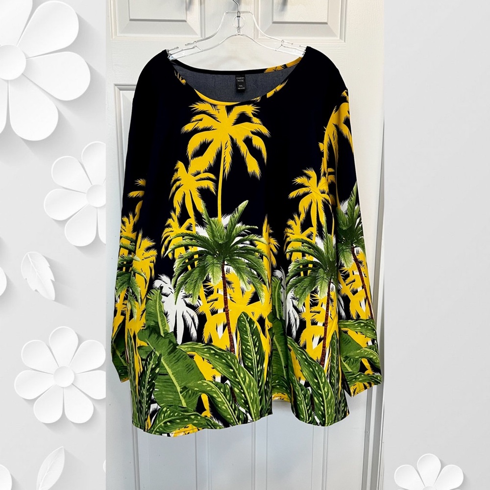 Long Sleeve Top Size 16/18 US
